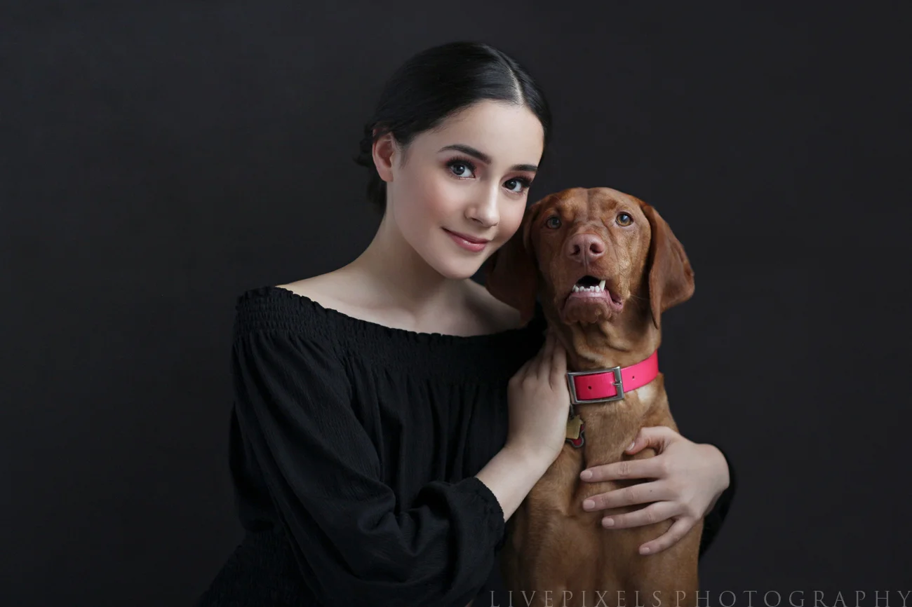 Oakville photo studio - portrait of a girl and her dog.jpg