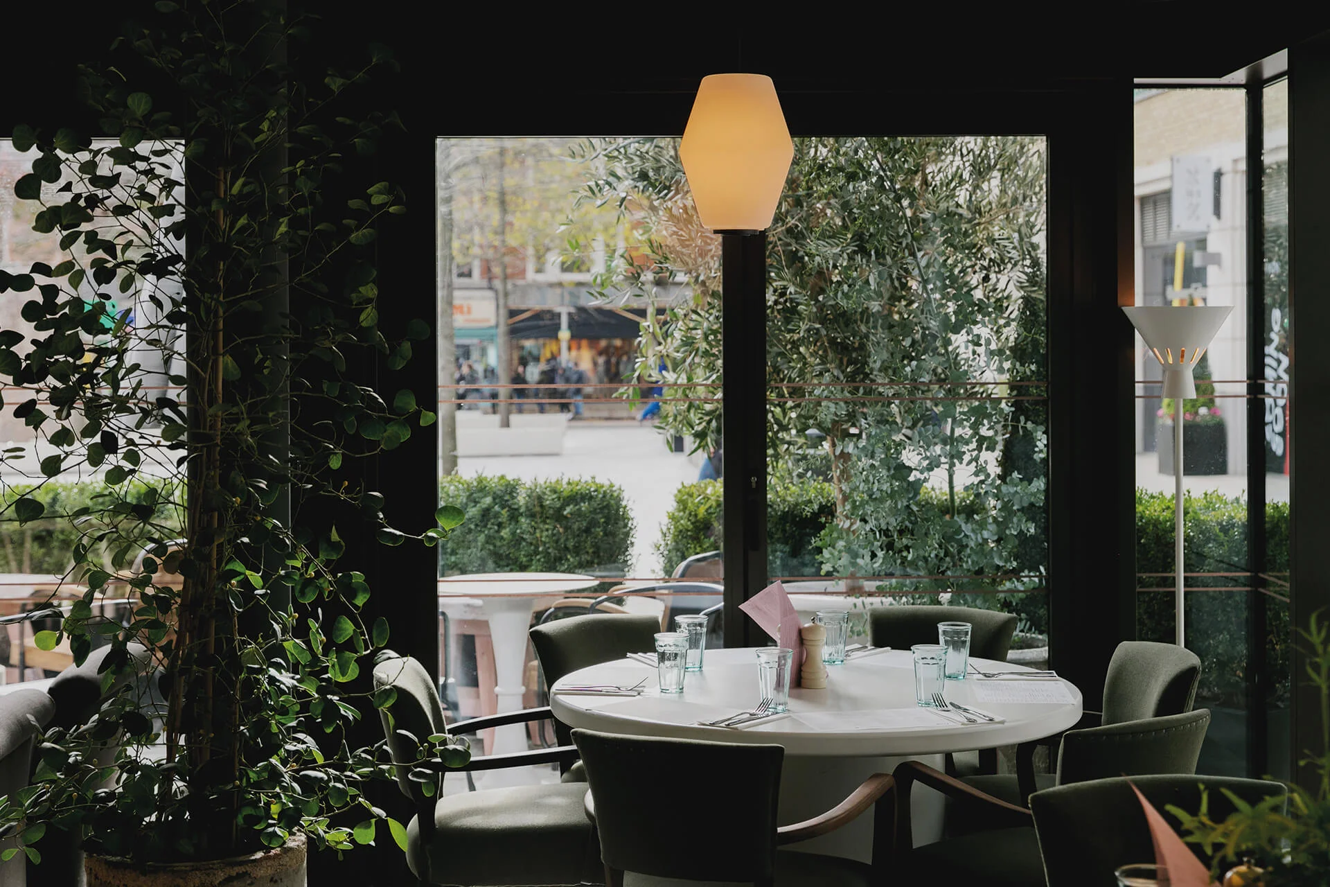 No 17 Dickens Yard Bar & Restaurant, Ealing Broadway