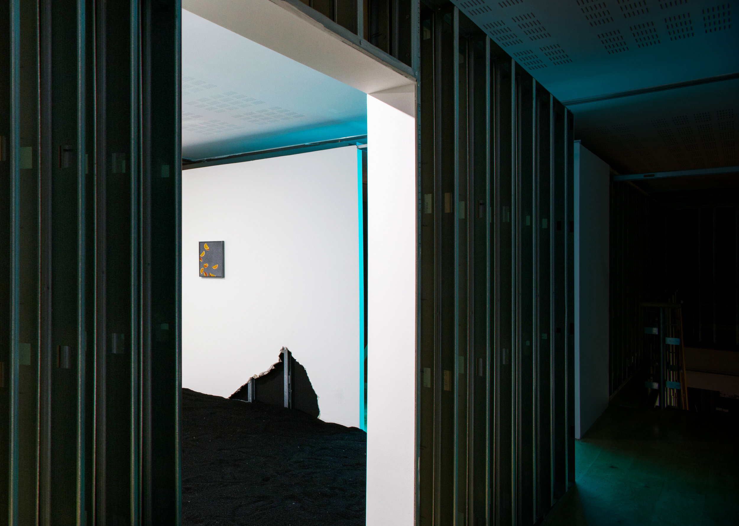 Resort , 2017 Plasterboard, metal stud, rubber crumb, oil and acrylic on board Dimensions variable