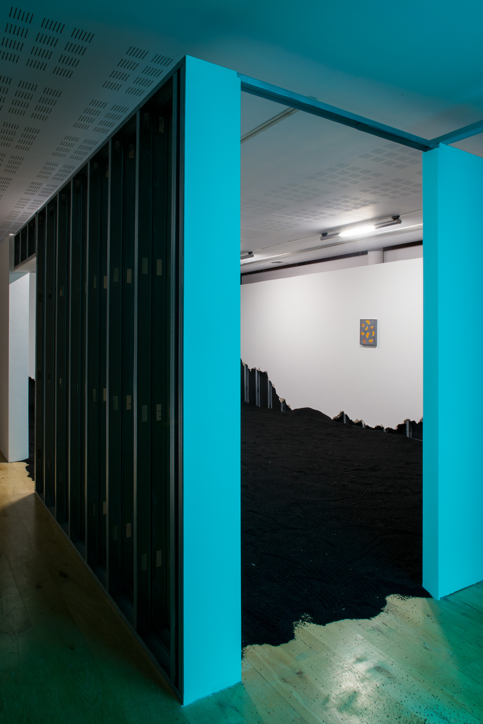Resort , 2017 Plasterboard, metal stud, rubber crumb, oil and acrylic on board Dimensions variable