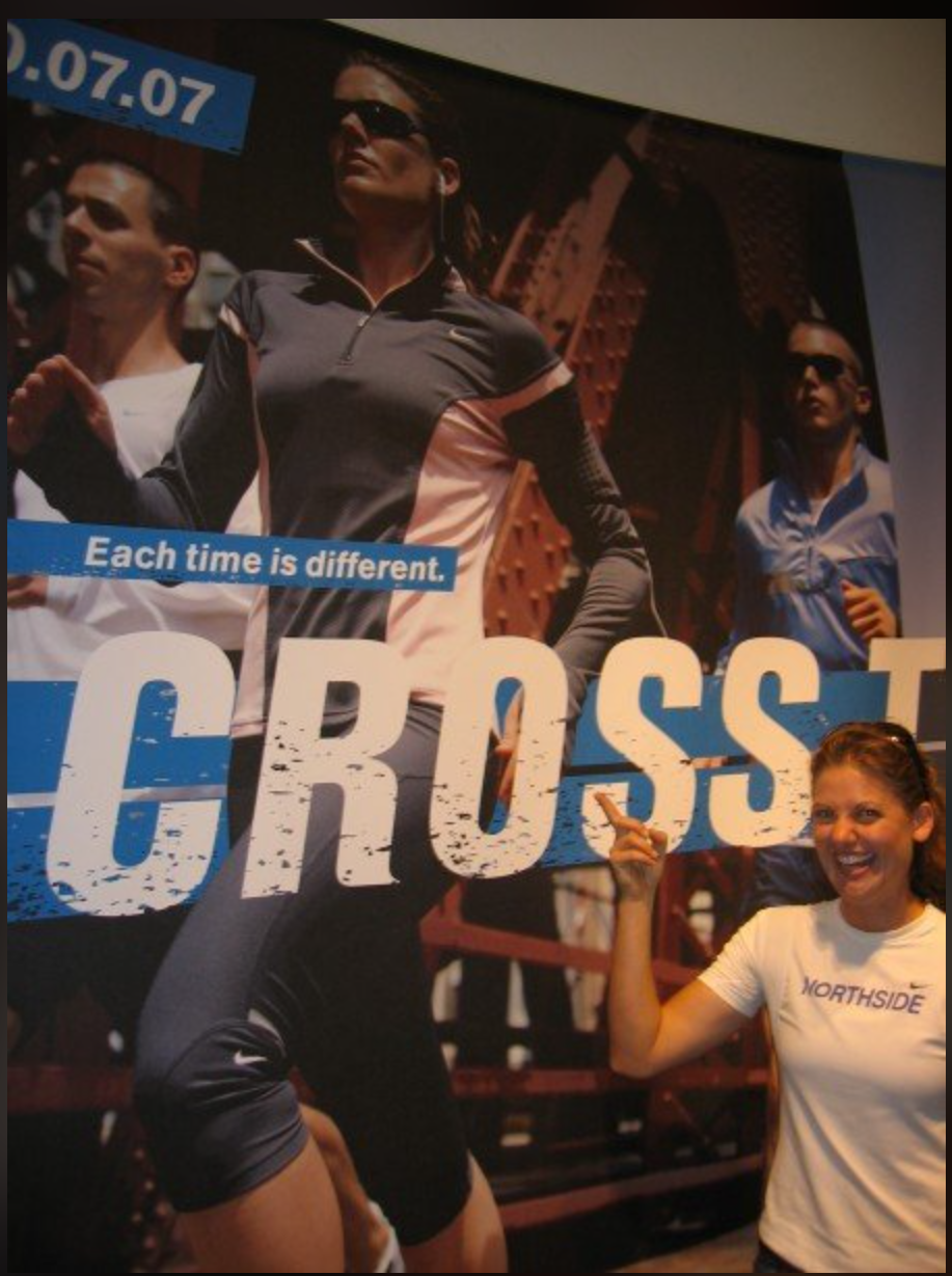 Niketown Chicago Entrance Wall before the 2007 Chicago Marathon