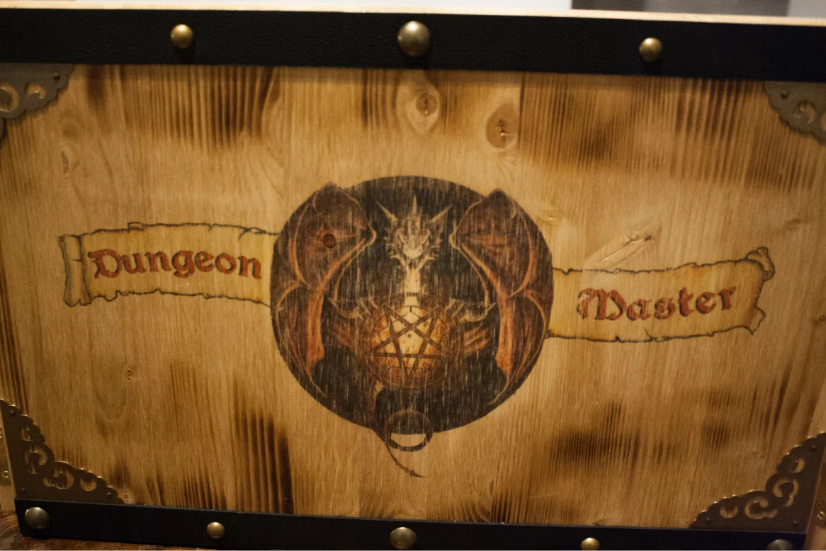 DM-screen-B.jpg