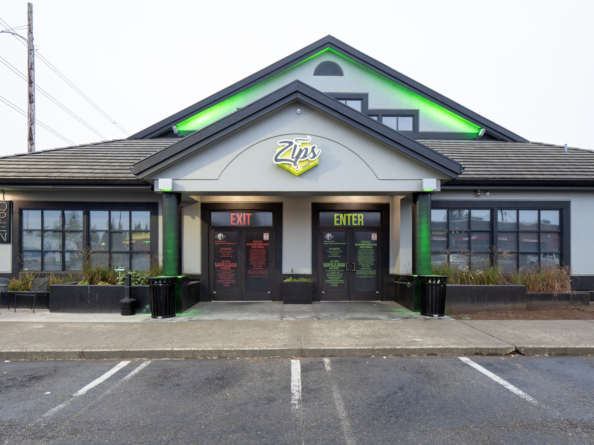 Zips Cannabis on 72nd Recreational Dispensary in WA