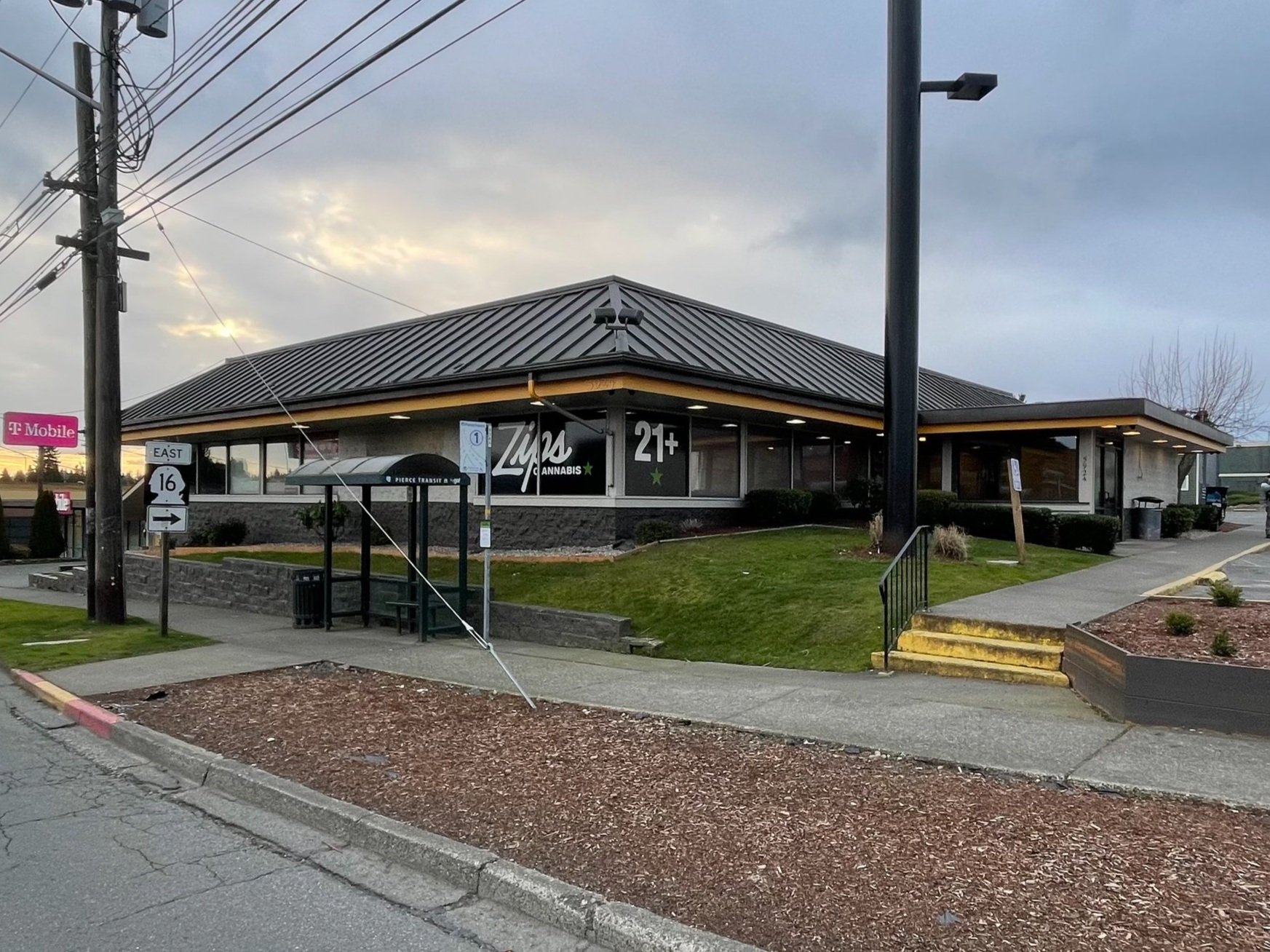 Zips Cannabis on 38th Recreational Dispensary in WA