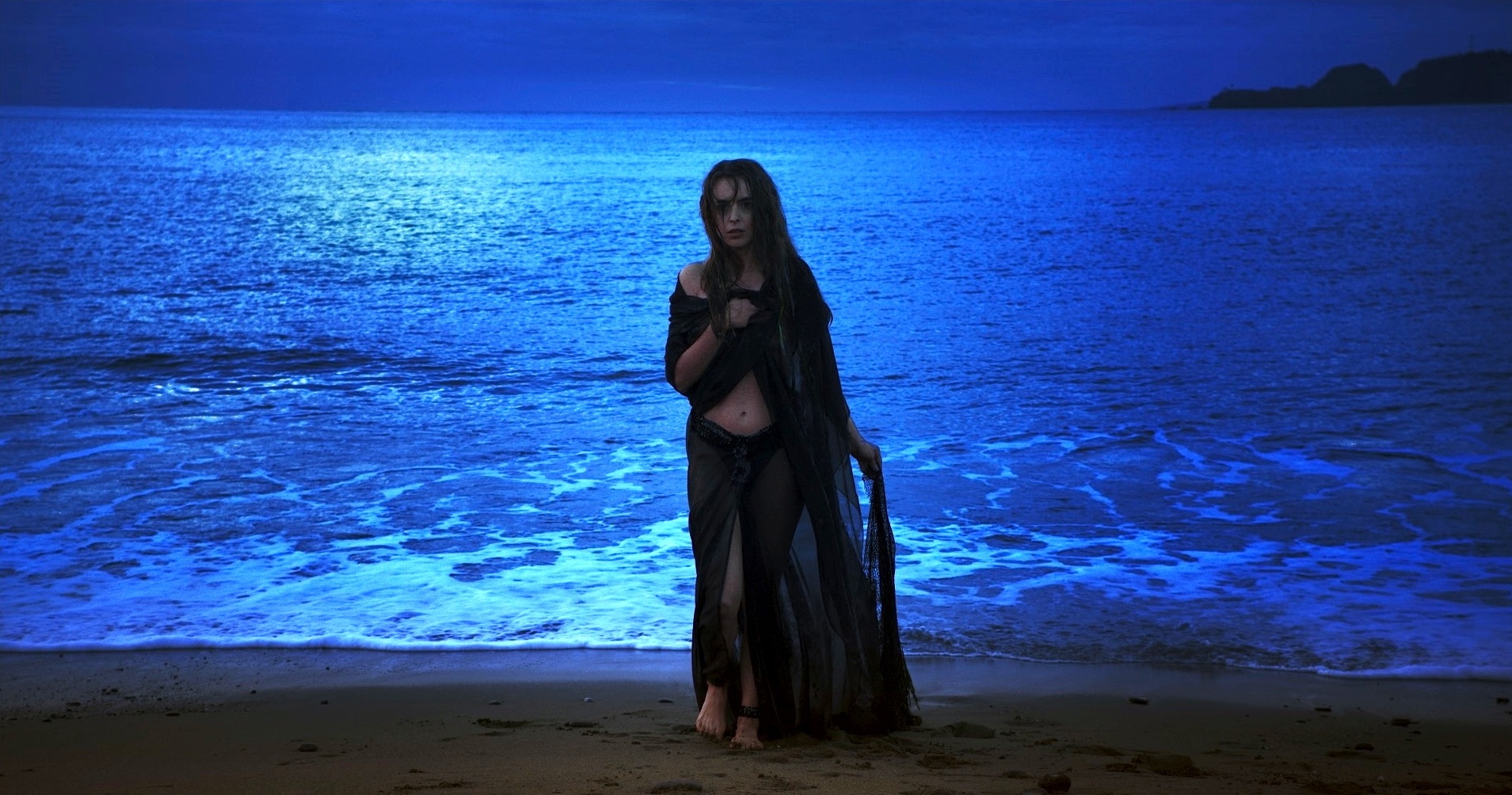 catherine-coming-out-of-ocean-dream.jpg