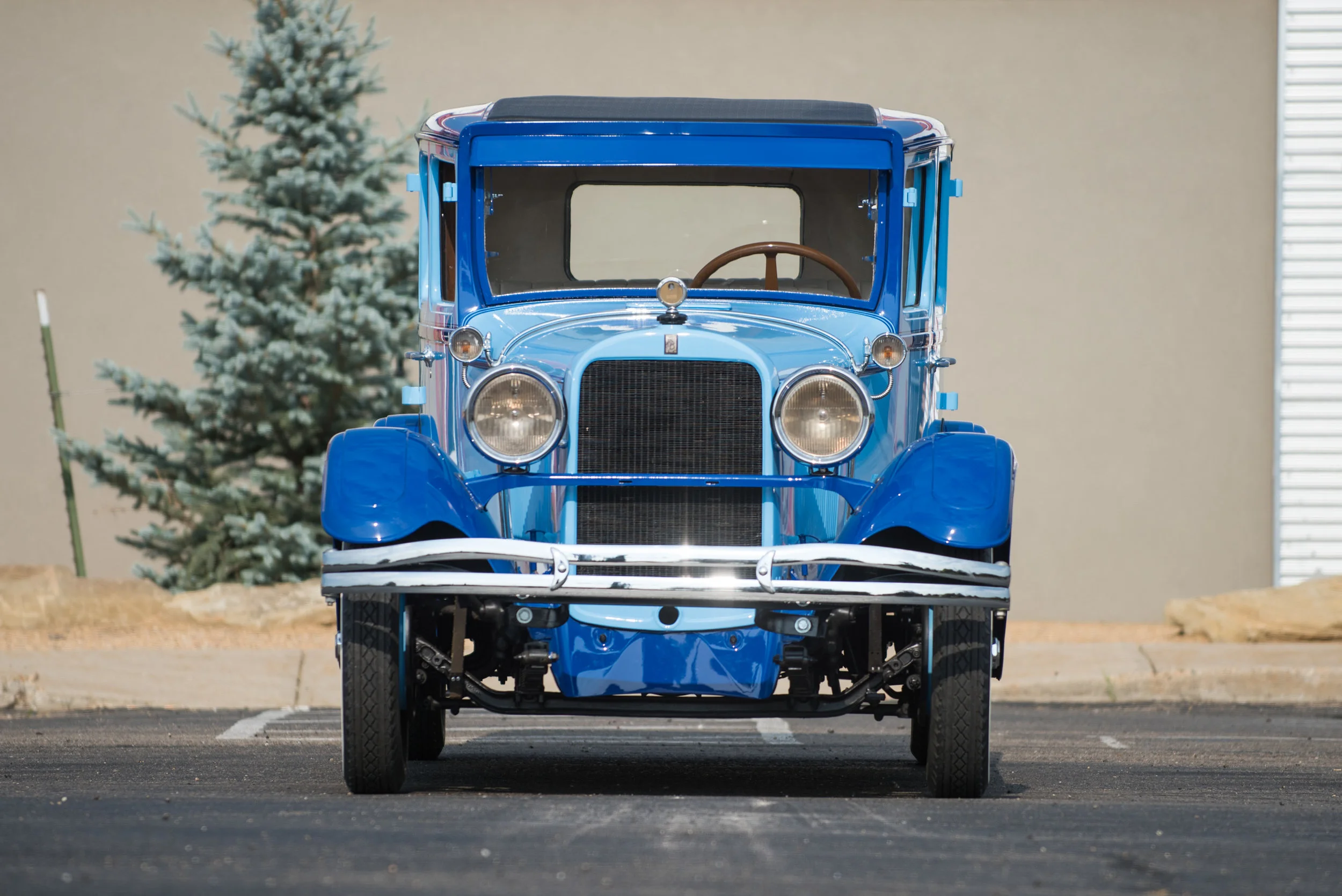 Blue-03.jpg