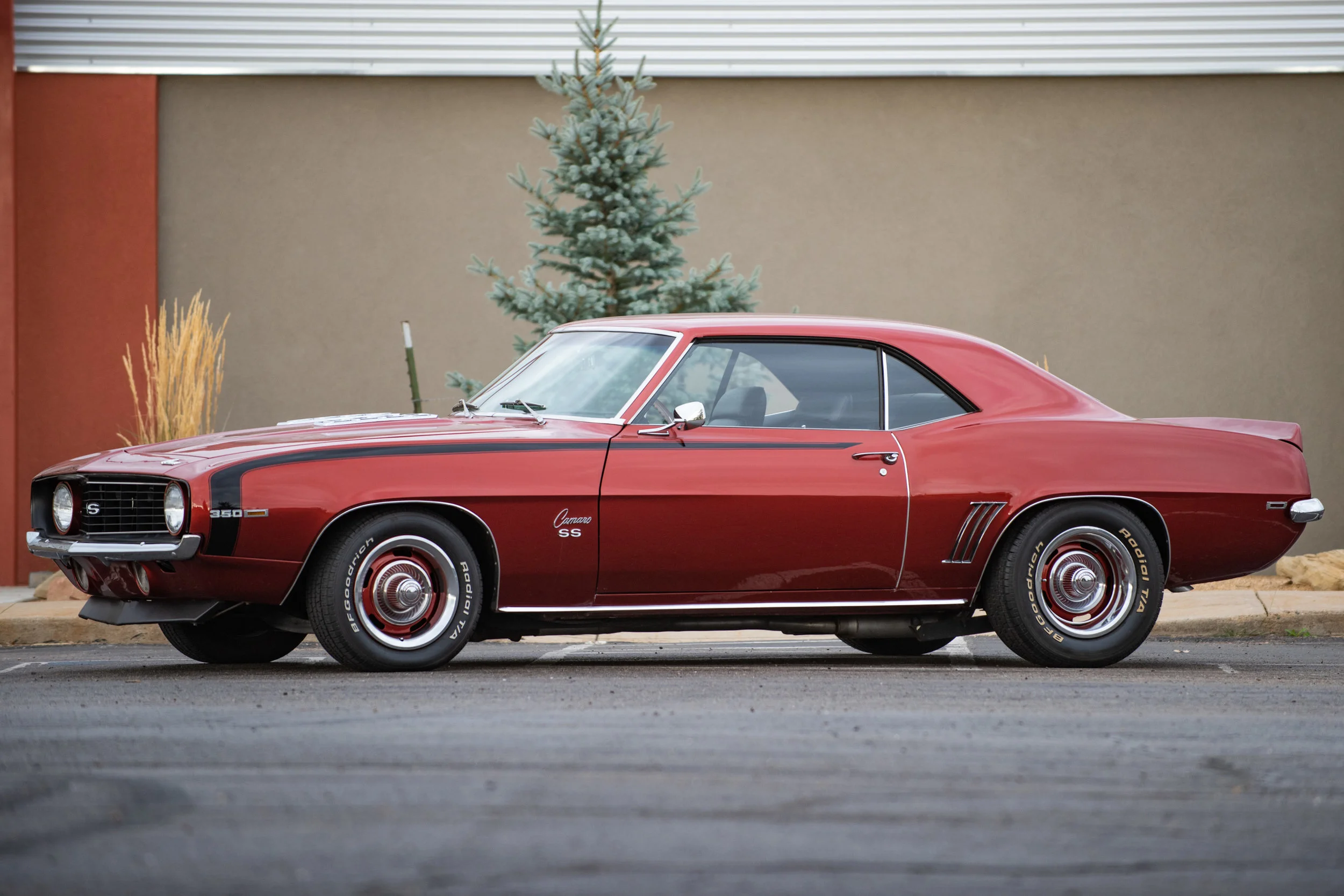 Chevrolet Camero SS 350