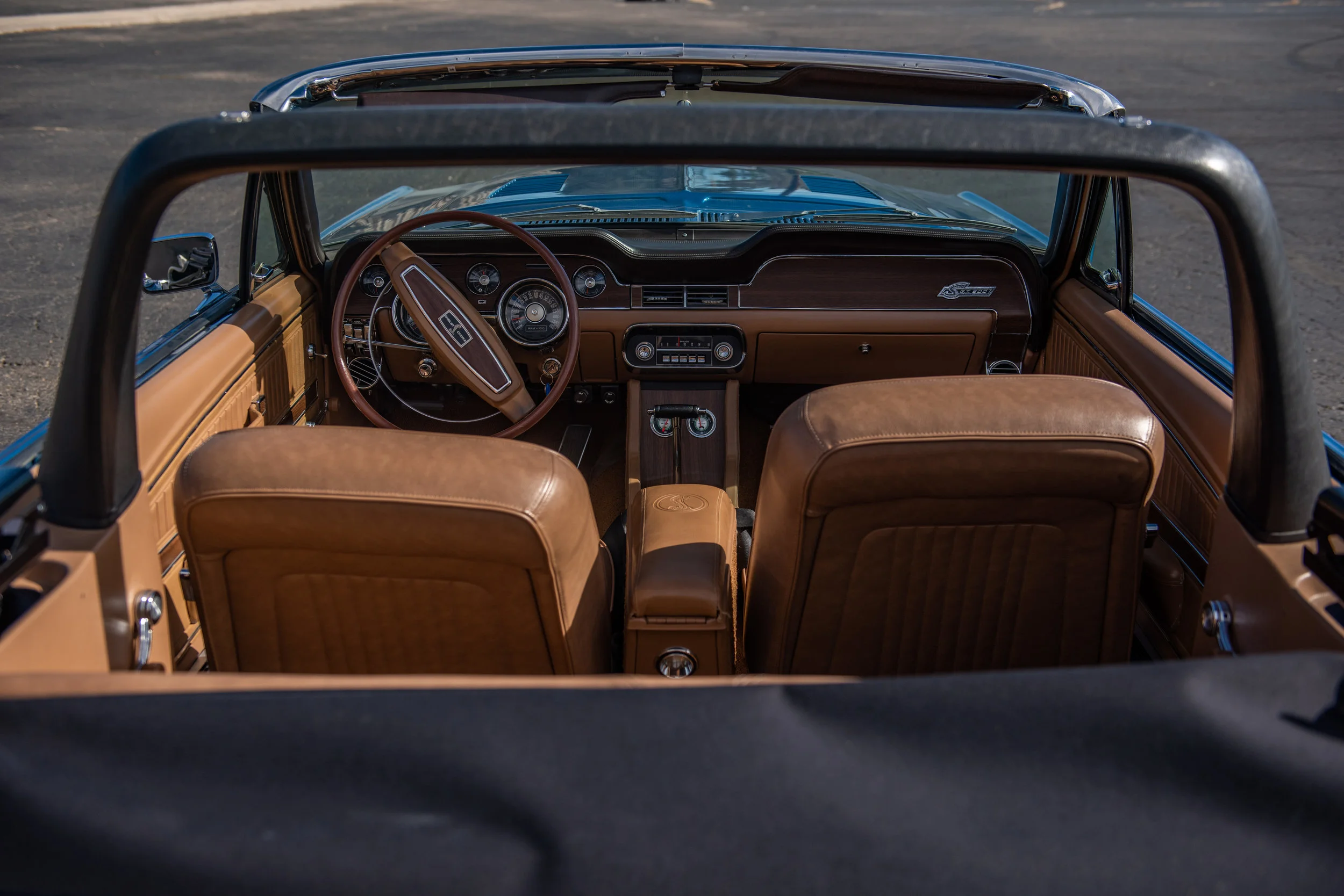 BlueShelbyGT500Conv_08.jpg