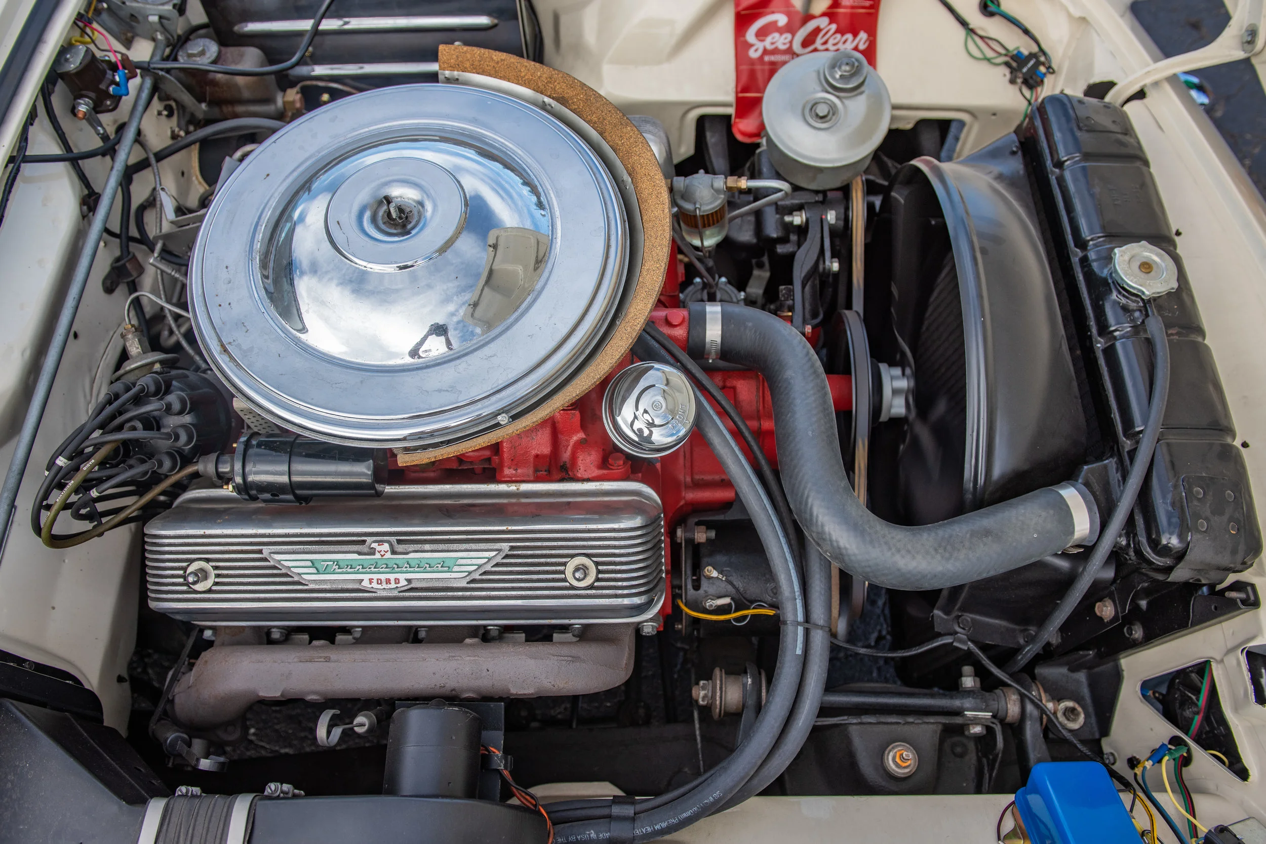 FordThunderbird_12.jpg