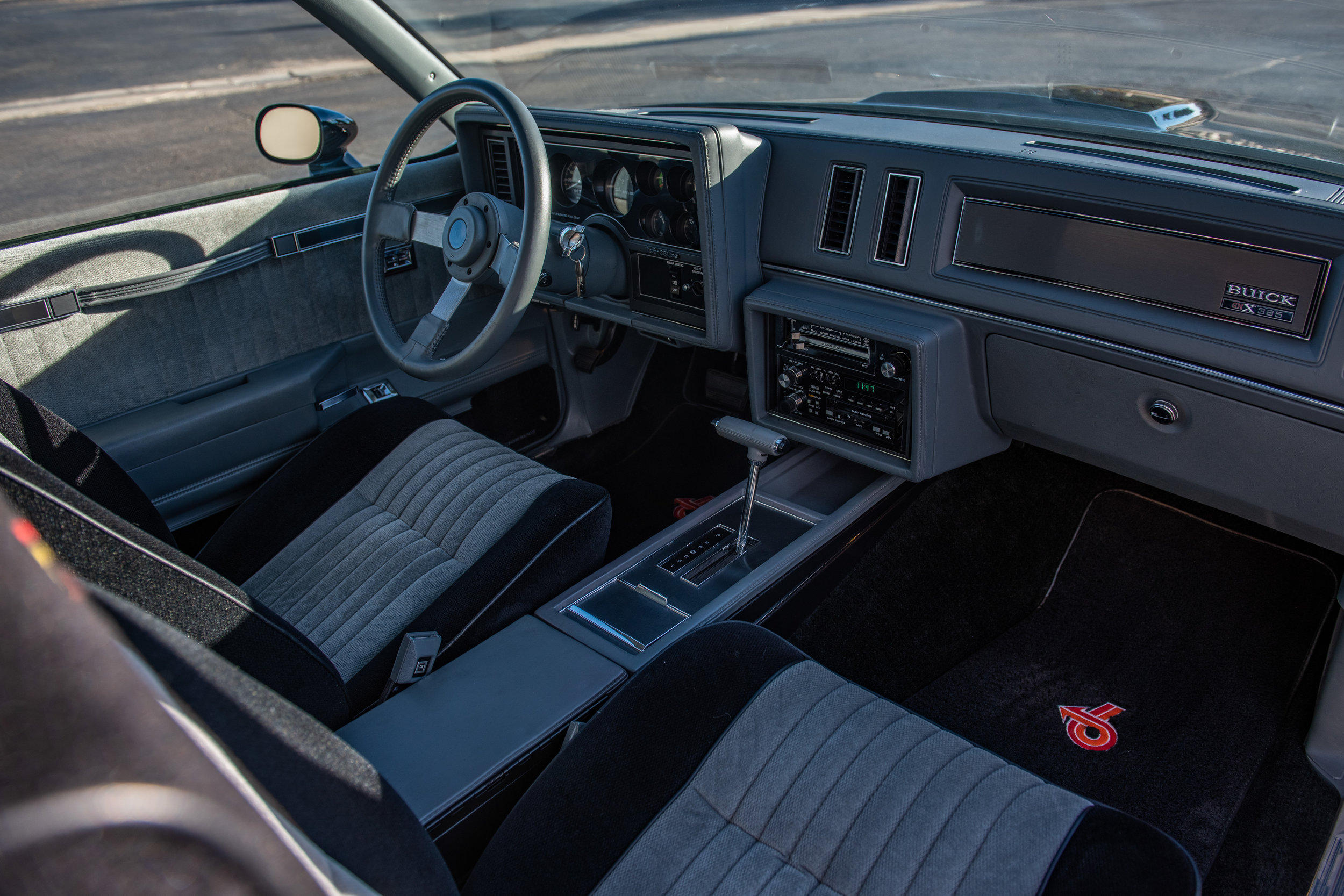 BuickGNX_06.jpg