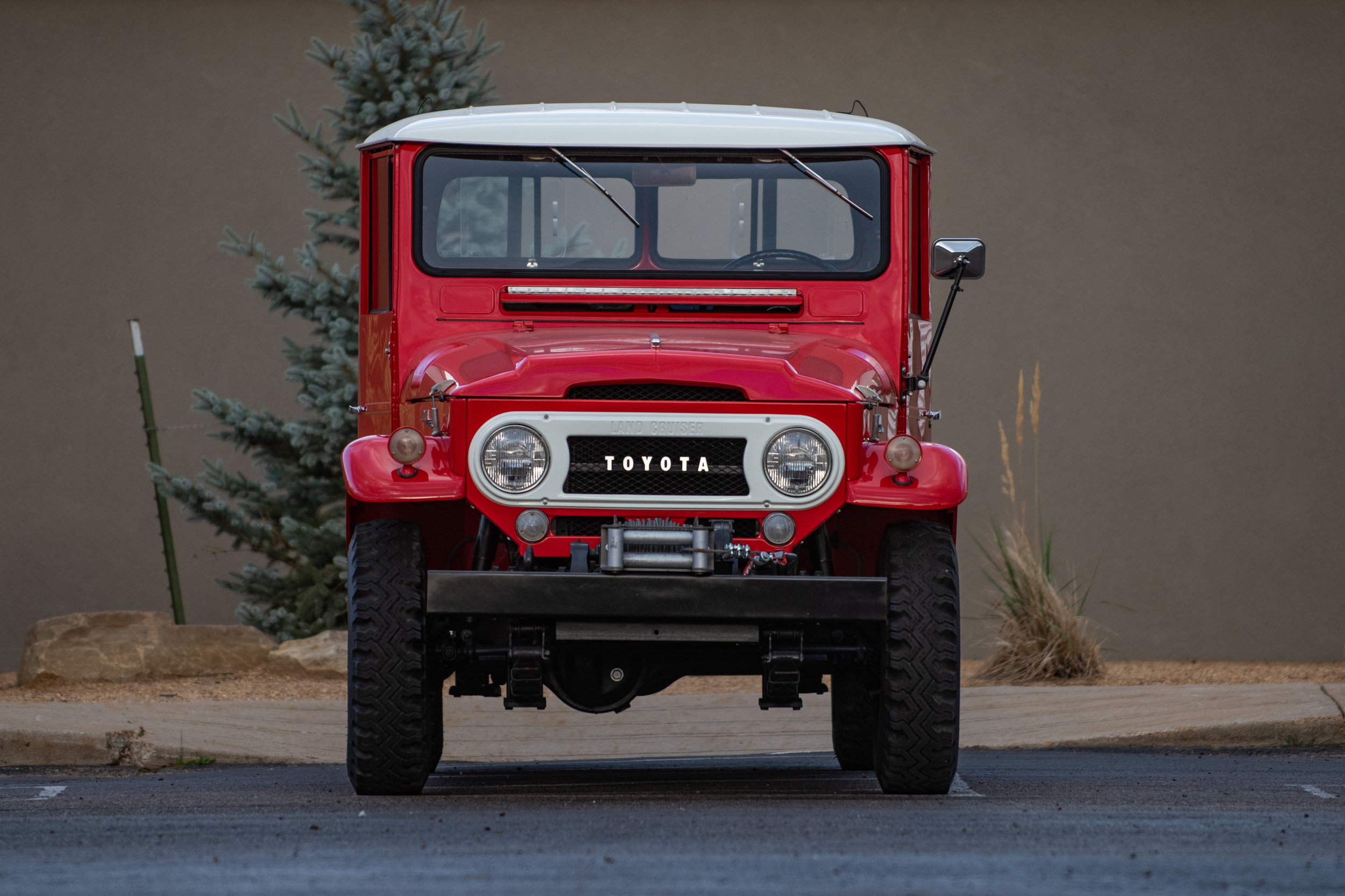 1963LandCruiser_03.jpg