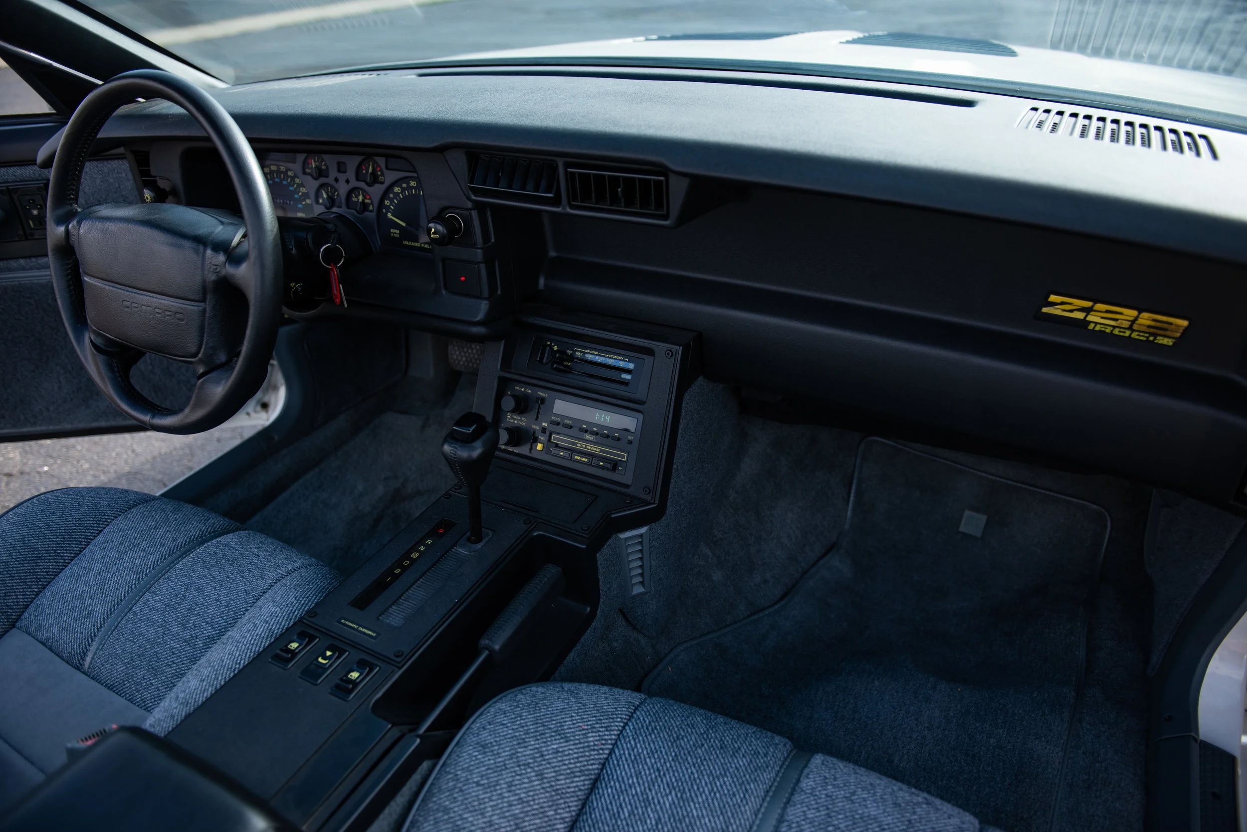 WhiteZ28Convertable_09.jpg