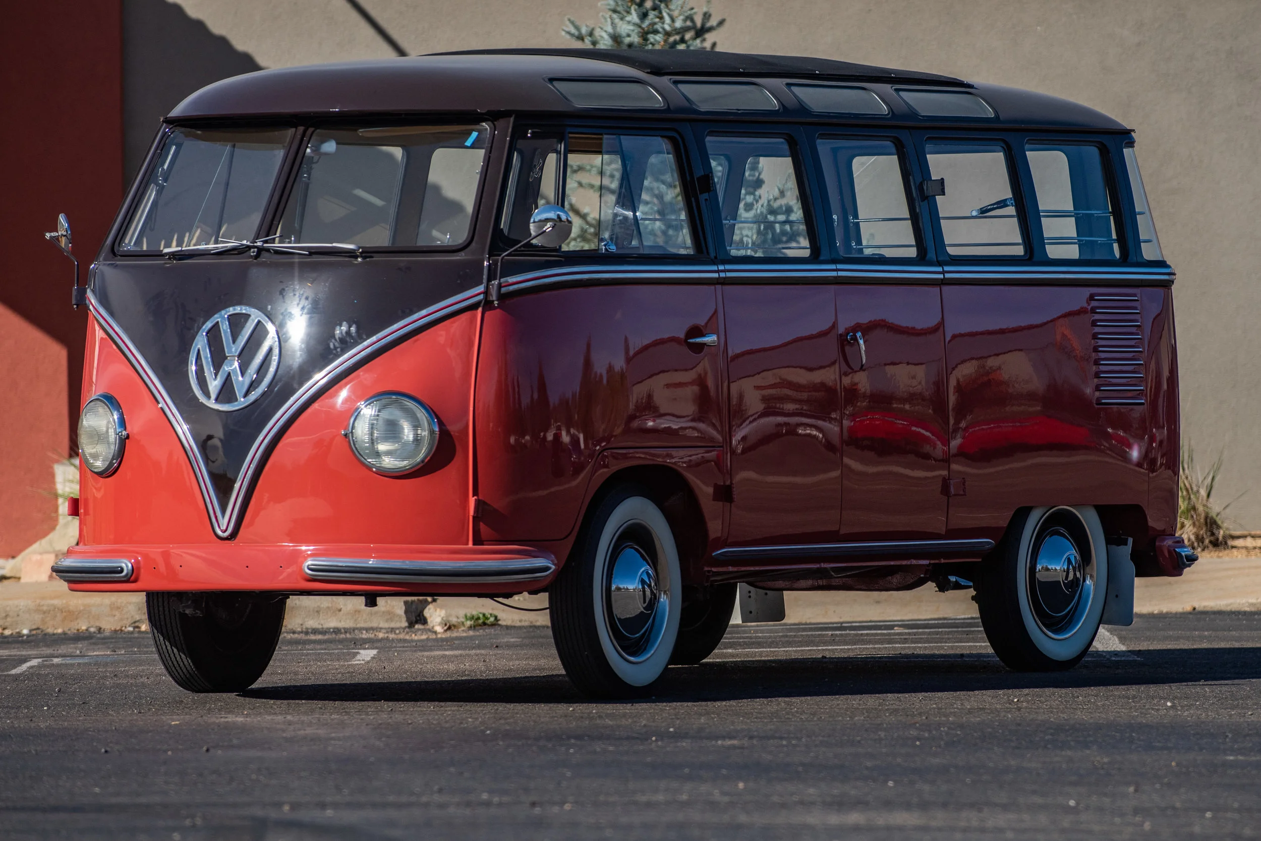 RedBlackRightHandDriveVWBus_02.jpg