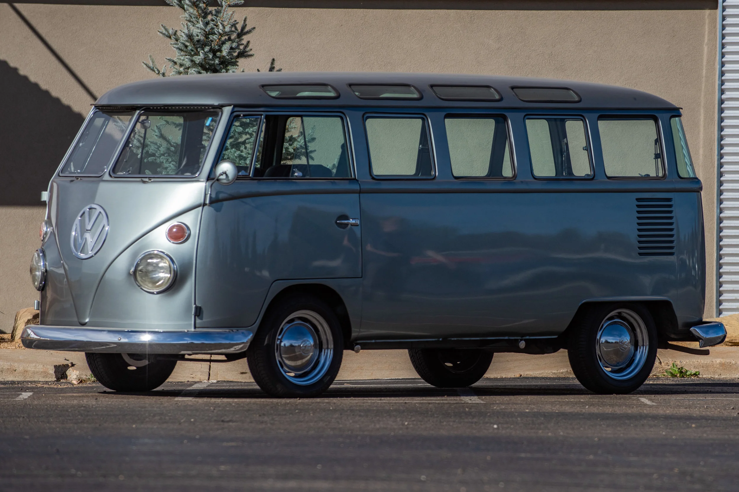 AeroShellVWBus_02.jpg