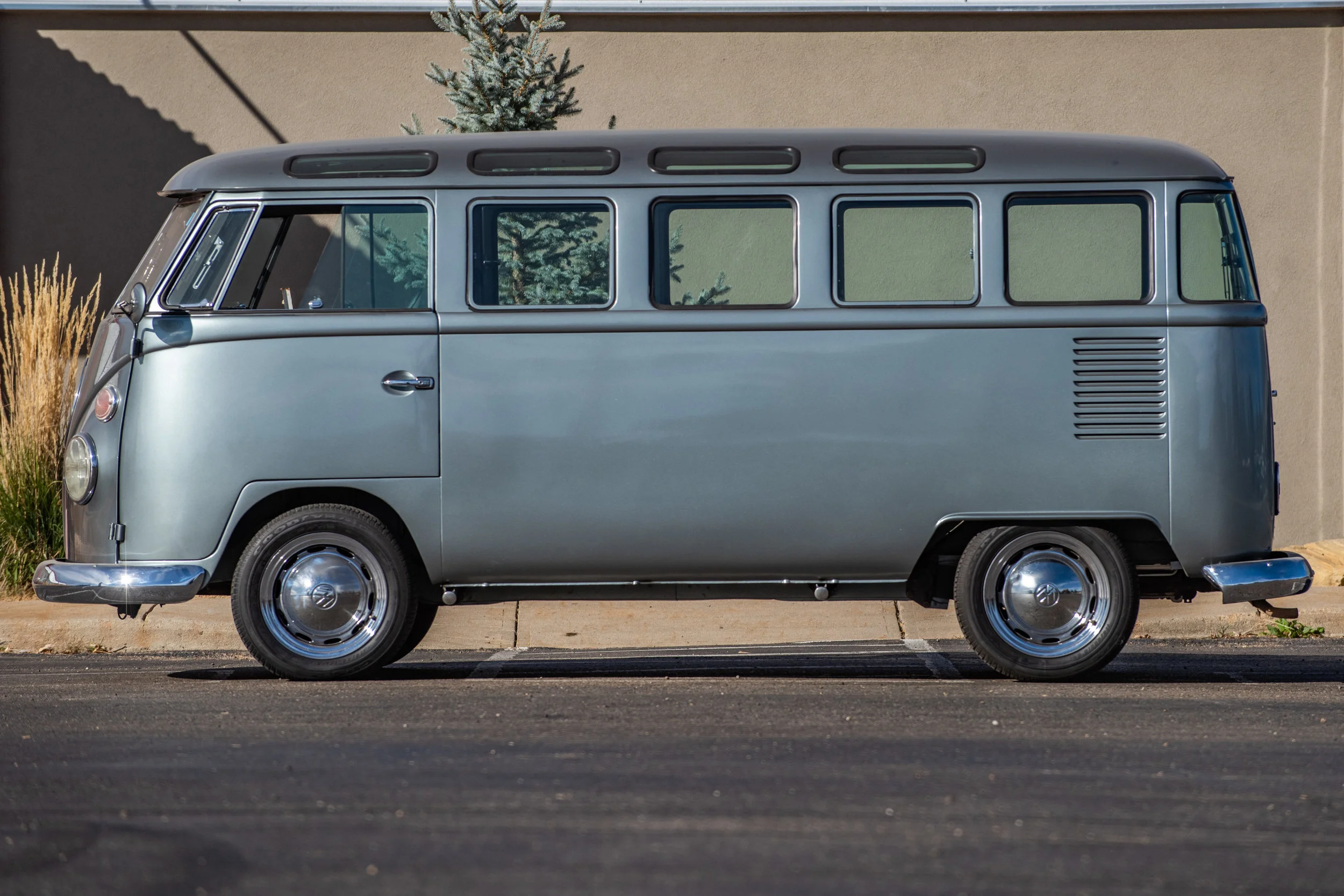 AeroShellVWBus_01.jpg