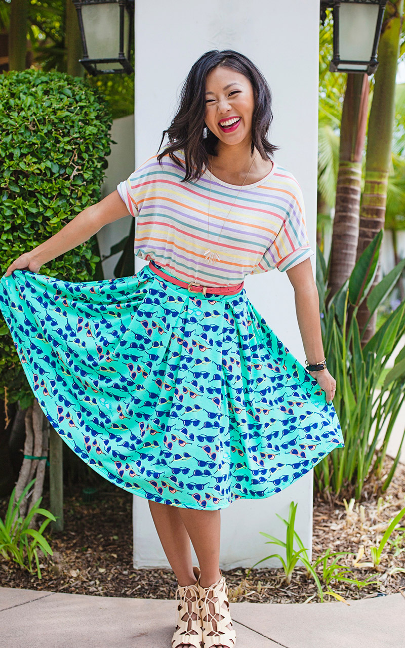 LuLaRoe-Madison-Mid-Length-Skater-Skirt-With-Pockets-sunglasses-jpg