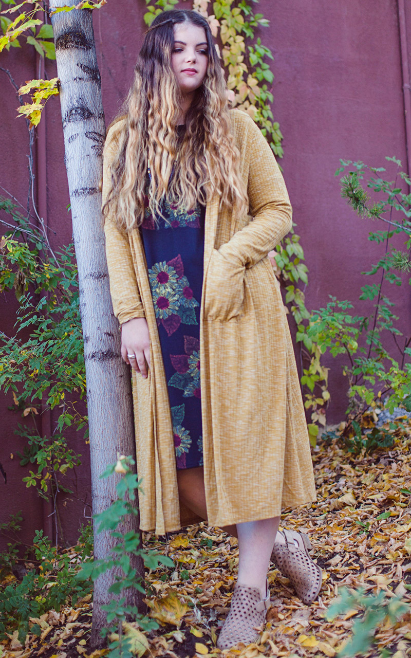 LuLaRoe-Sarah-Long-Cardigan-With-Pockets-heather-yellow.jpg