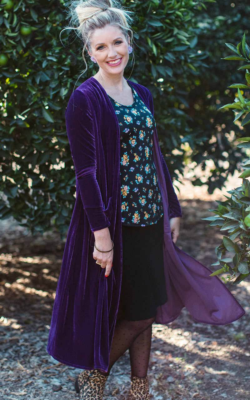 LuLaRoe-Sarah-Long-Cardigan-With-Pockets-velvet-purple.jpg