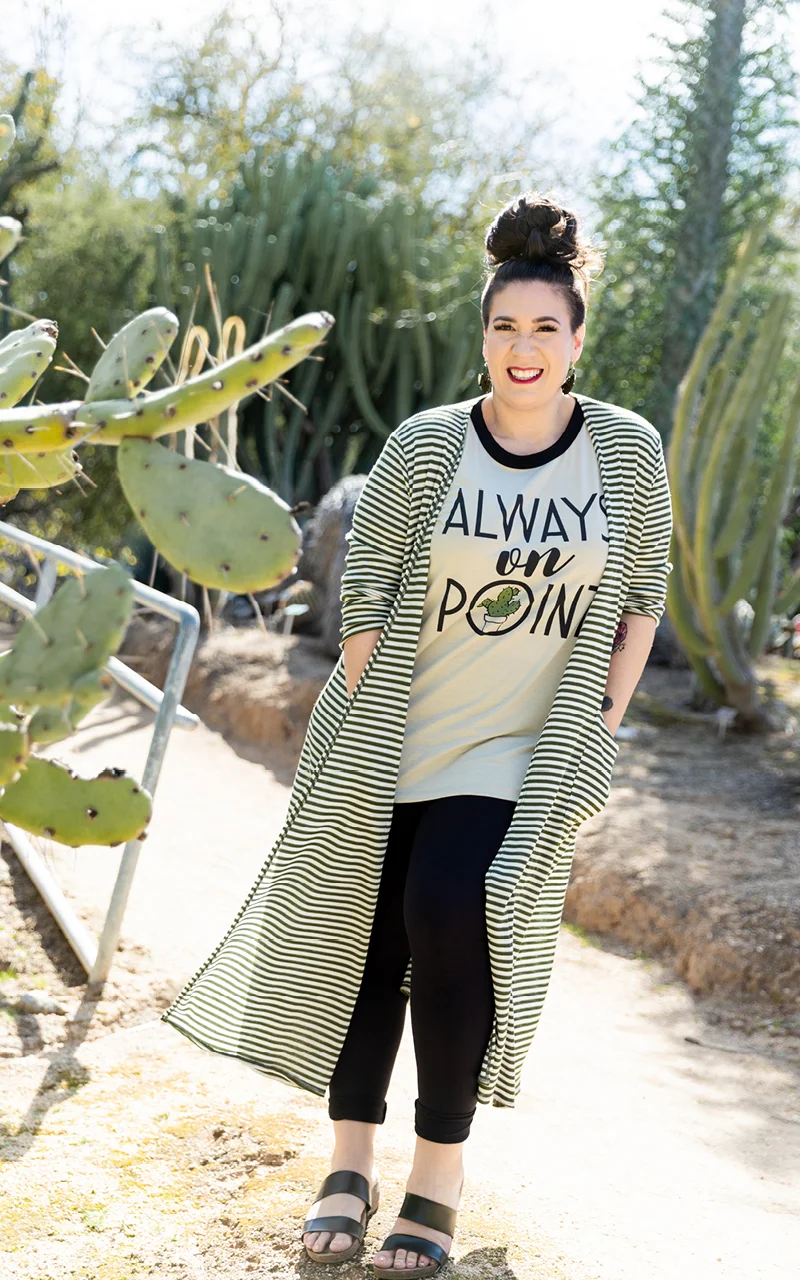Liv T - Women Collection | LuLaRoe