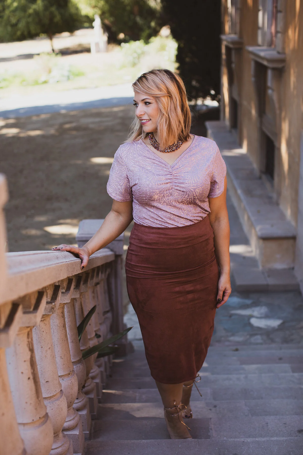 Ivy Midi Pencil Skirt - Elegant 