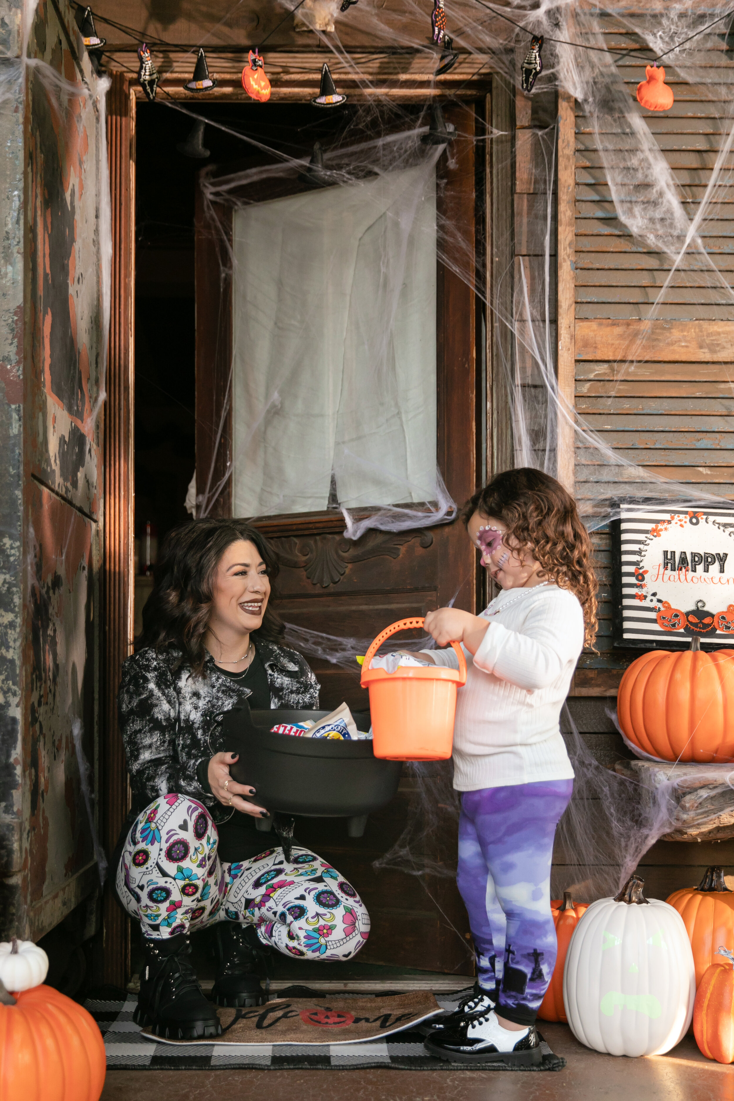 Leggings for Halloween: Why They are Must-Have for Your Kids