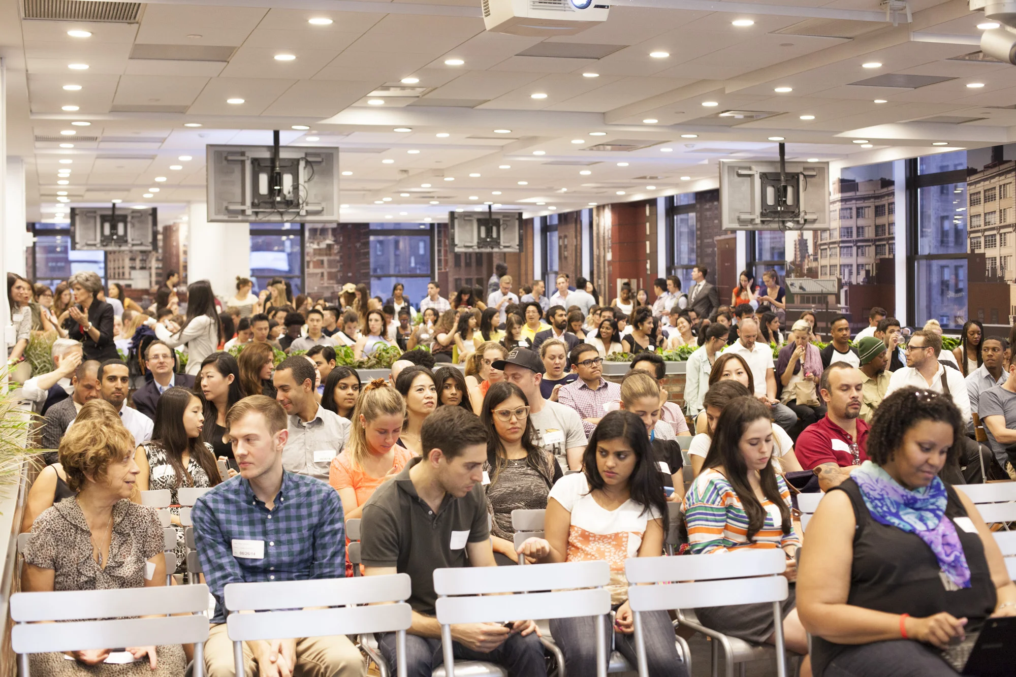 SpencerKohn_StartupWeekend_PanelDiscussion-23.jpg