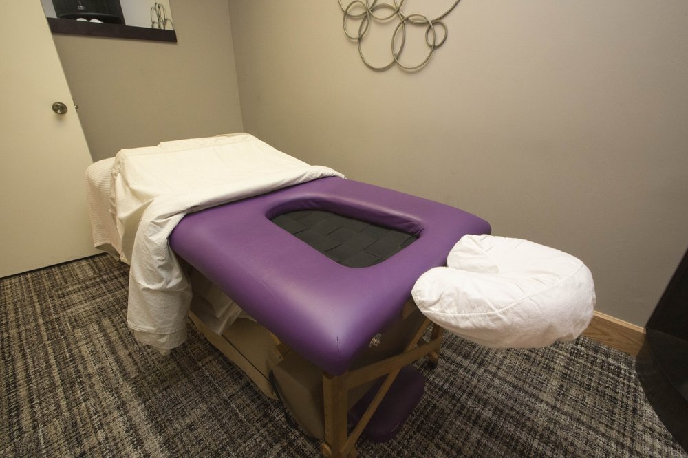 MedicalMassageGroup_Prenatal_Massage_Custom_Table.jpeg