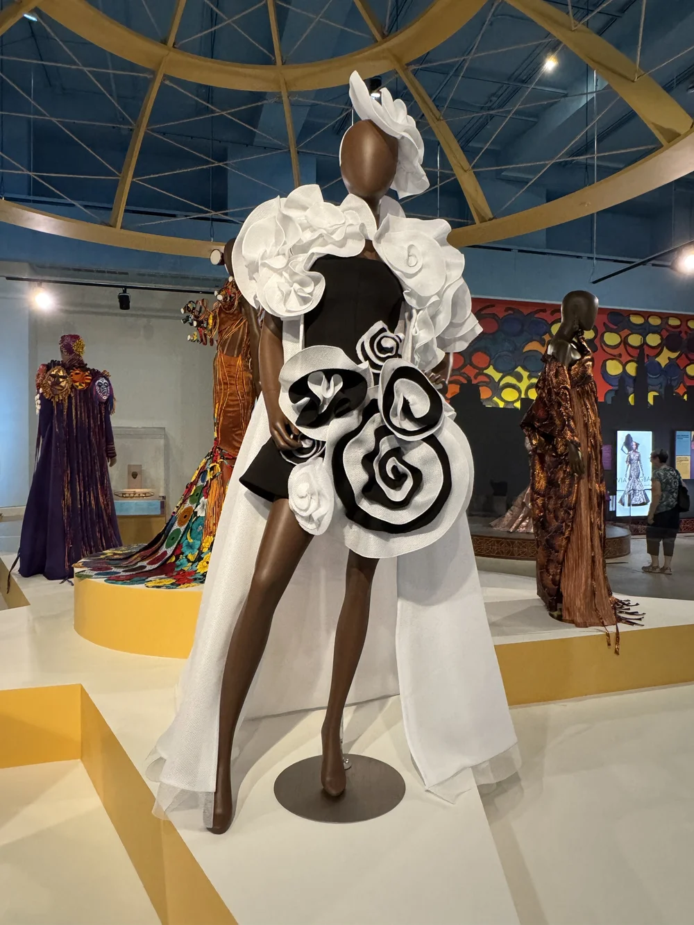 Ghanaian Brand: Akese Stylelines