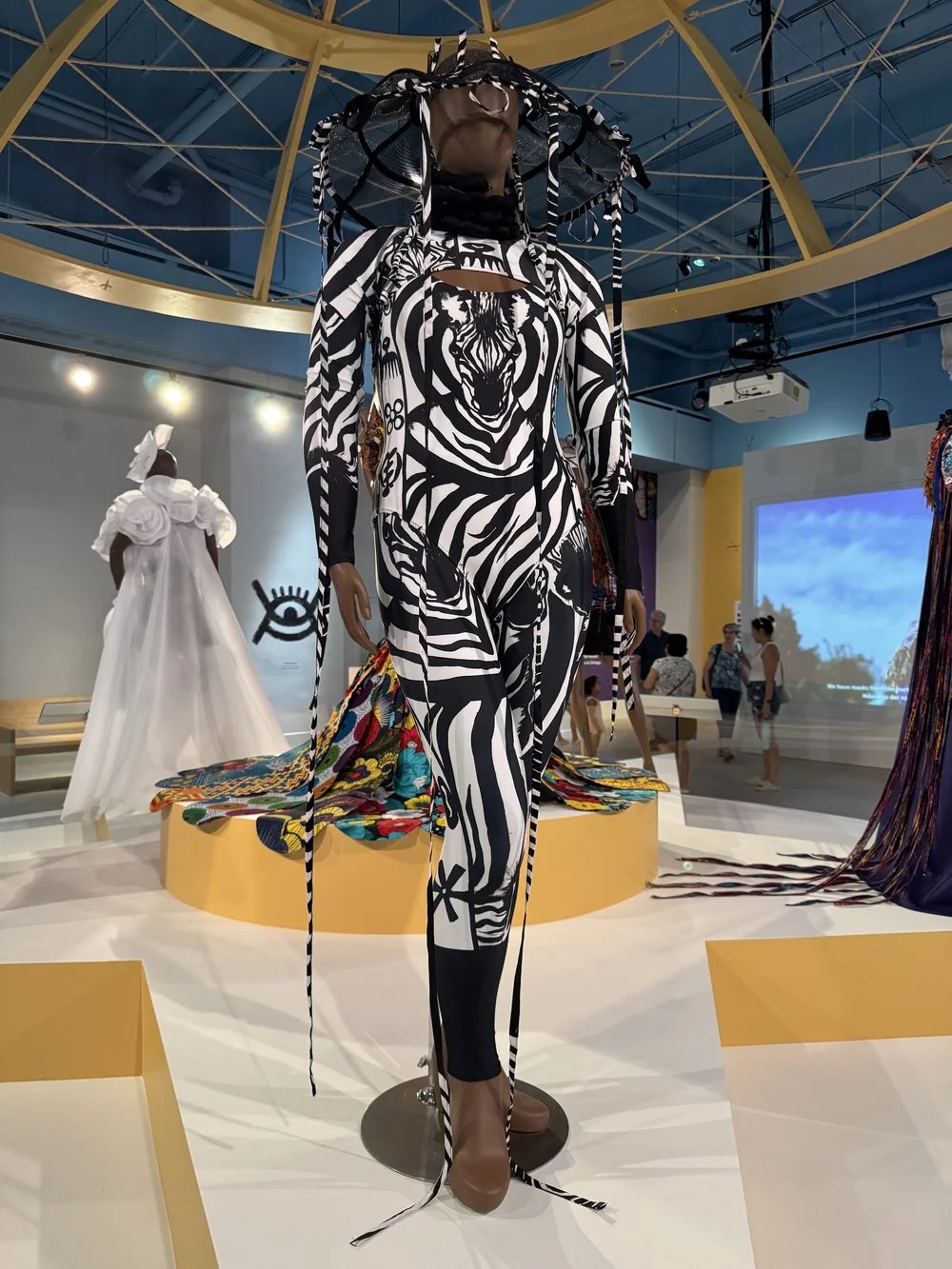 Ghaniain Brand: Akese Stylelines