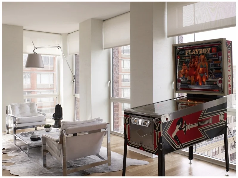 Project: Model ‘Bachelor Pad’ at Skyhouse Condominium Condominium     Client: The Clarett Group       Location: New York City Size: 1,600 s.f.