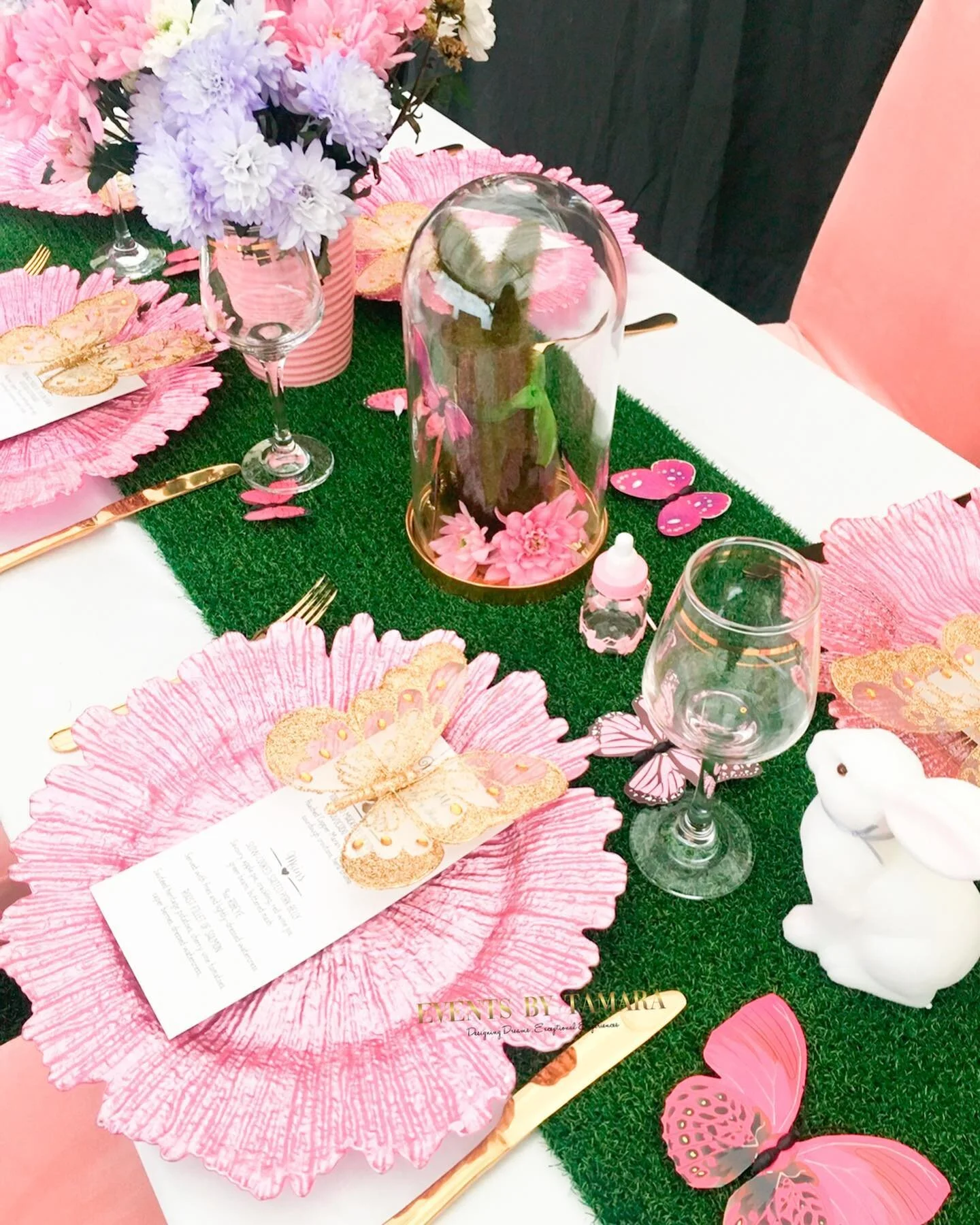 More shots from our throw back pre Covid garden baby shower.
.
.

#westaymotivatedandconsistent #pinkchargerplates #girlbabyshower #butterflythemedparty #eventsbytamara #intimateevents #eventdesigners #southlondonevents