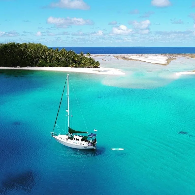 Sailing Across the Pacific with A Family Afloat
