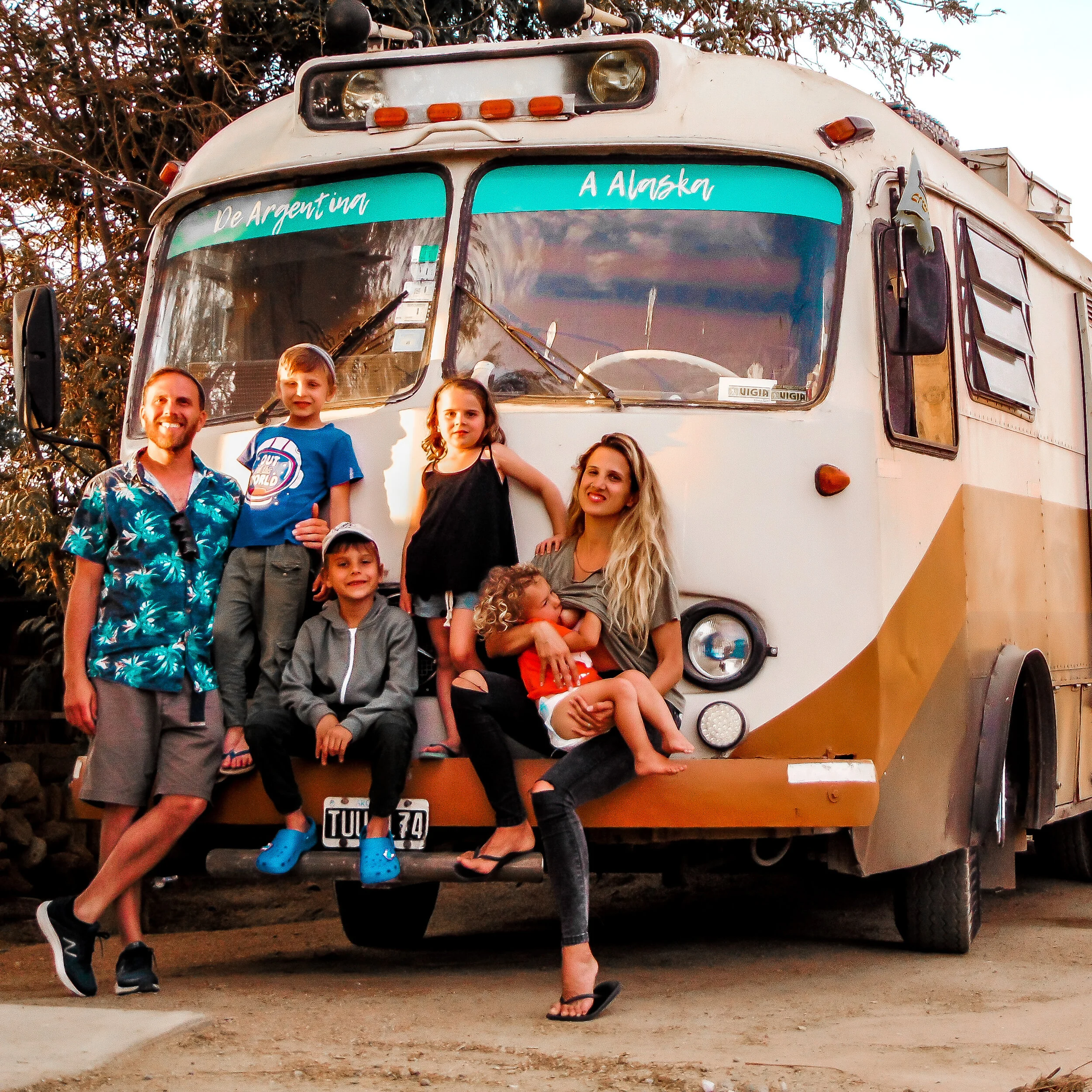 Una Familia Decide Vivir Viajando y Sin Fronteras