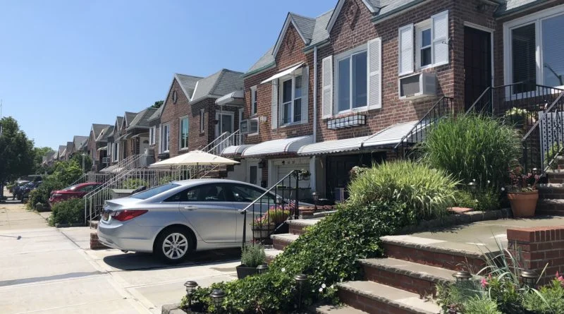 Maspeth’s Thieving Trio Scammed Queens Seniors