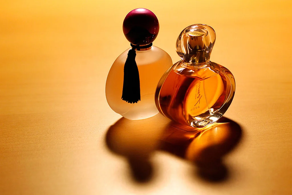 A Brooklyn man stole over $10,000 in luxury fragrances and Fitbits from John F. Kennedy International Airport. Photo courtesy of Albert Lugosi via Flickr