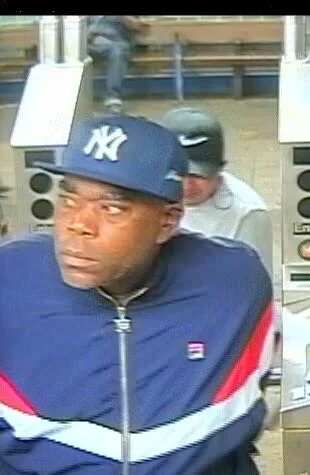 Suspect wanted for subway groping 