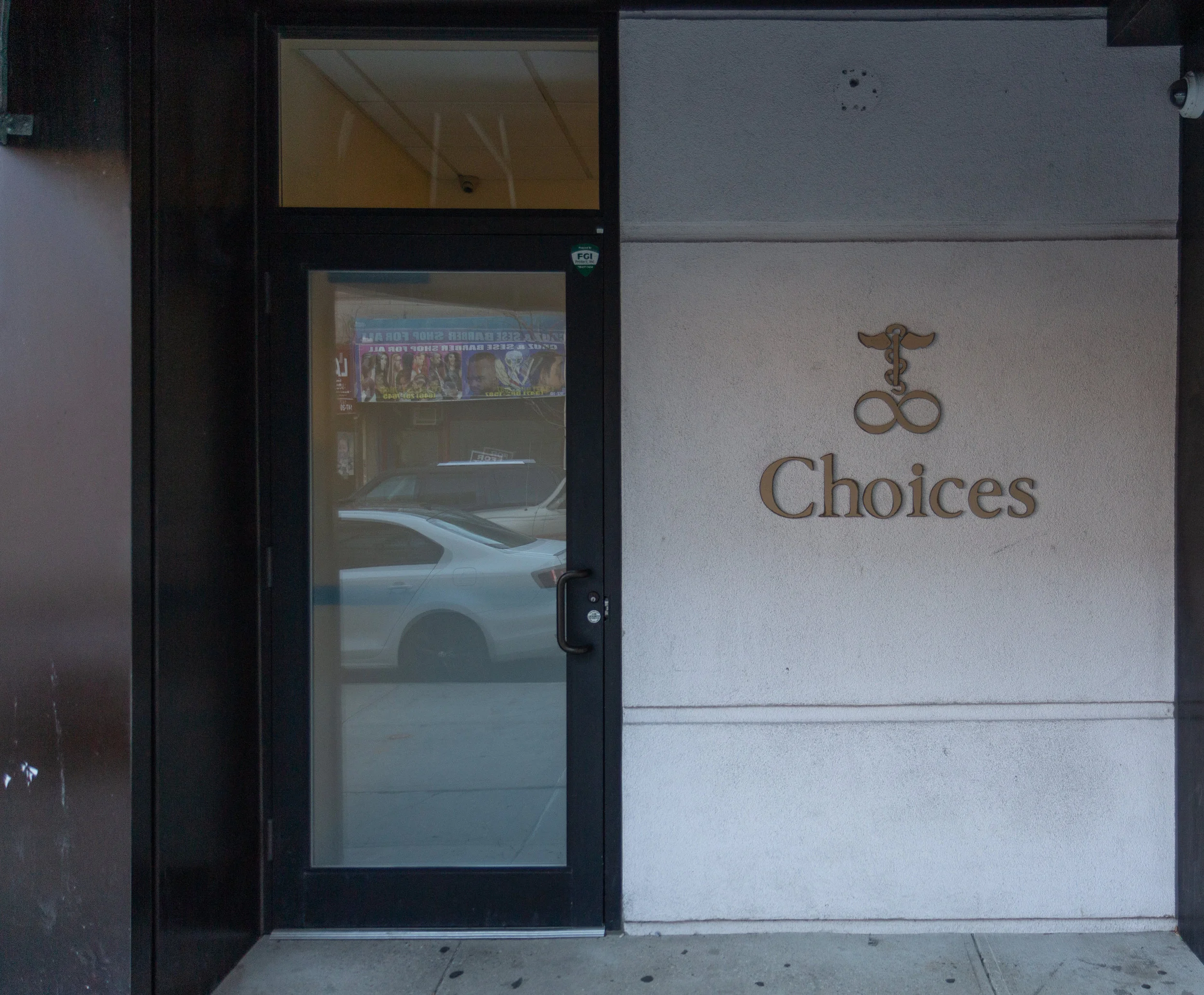 The exterior of Choices in Jamaica.