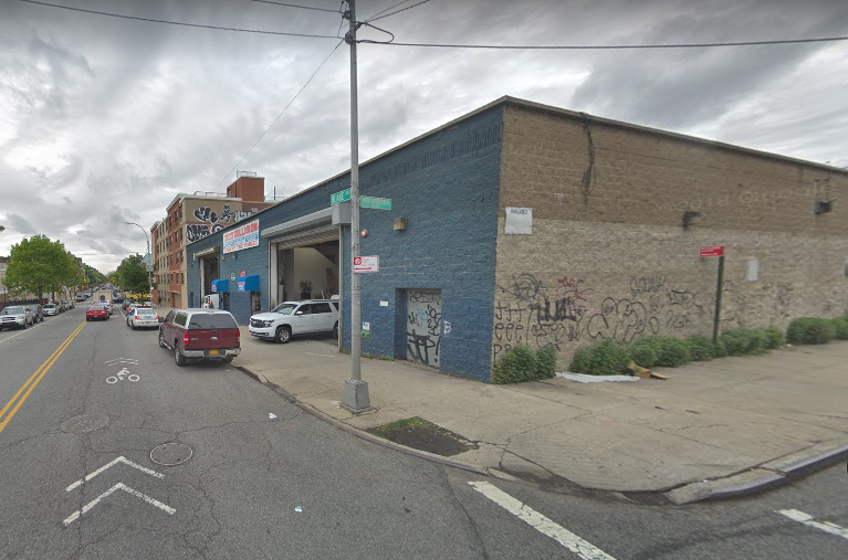 Glendale Man Killed In Brownsville