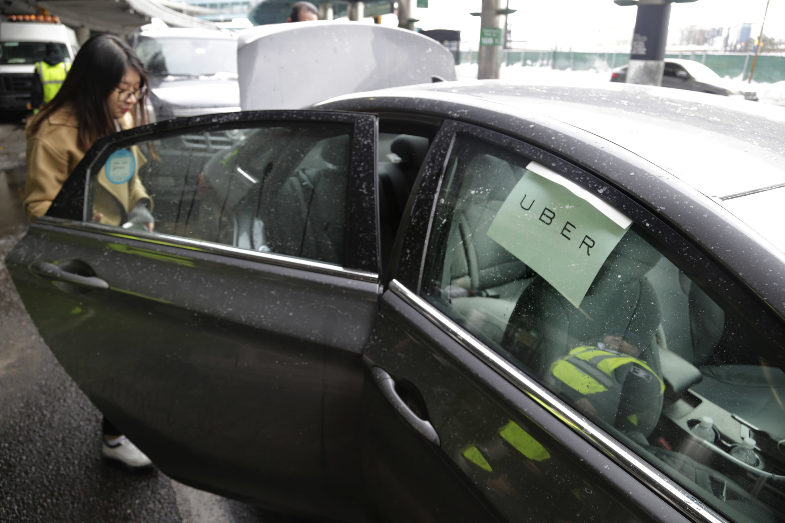 TLC Sets Minimum Pay for App-Based Drivers