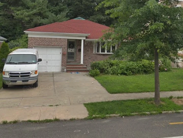 Bayside Man Dies In Basement Fire 