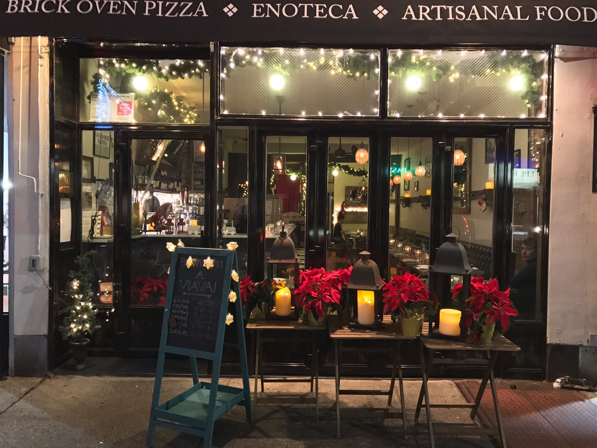 2019 Michelin Guide Recognizes Astoria Pizzeria
