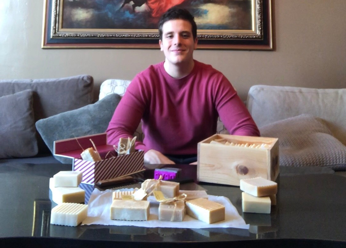 Tis The Season for Last Minute Holiday Gifts