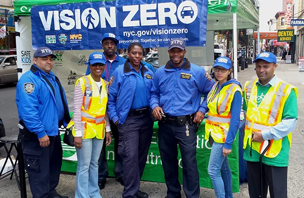 Mayor Bill de Blasio credited Vision Zero initiatives for the decrease in traffic deaths. Photo via nyc.gov.