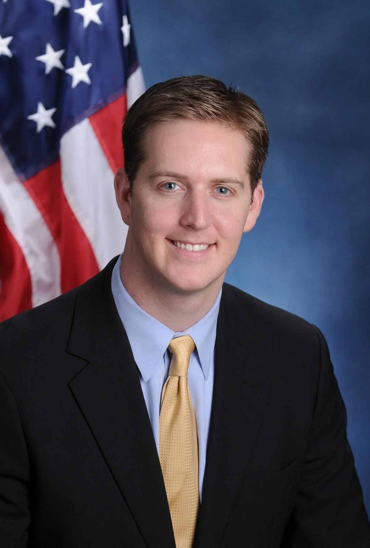 Assemblymember Andrew Hevesi urged the state to enact the Home Stability Support benefit to prevent more New Yorkers from becoming homeless. Photo courtesy of Hevesi’s office