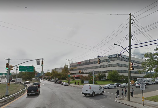 Double Shooting In Flushing Leaves One Dead