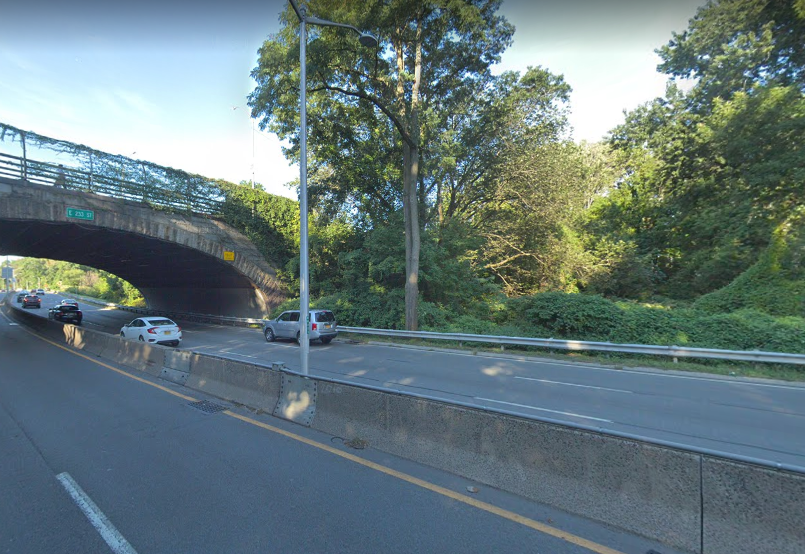 Richmond Hill Man Dies In Bronx Car Crash