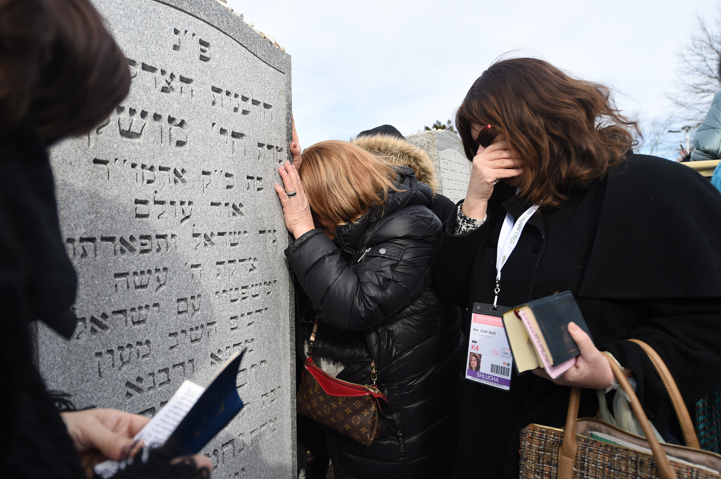 Lubavitcherwomen-toddmaisel-33.JPG