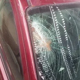 No. 7 Train Track Debris Smashes Into Another Car