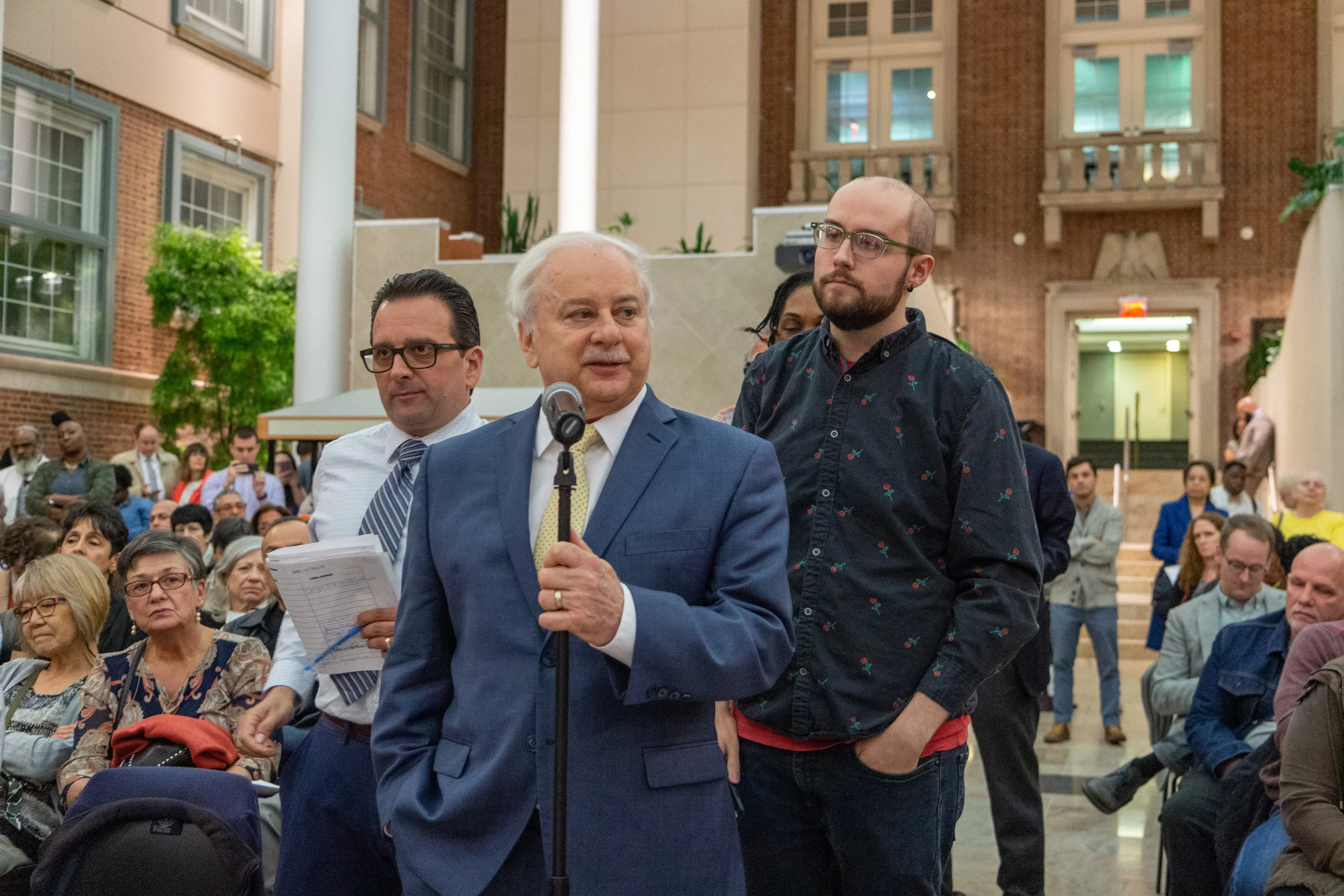 Queens district attorney candidate and former Justice Gregory Lasak spoke out against proposed Kew Gardens Jail and supports building a new jail on Rikers Island.