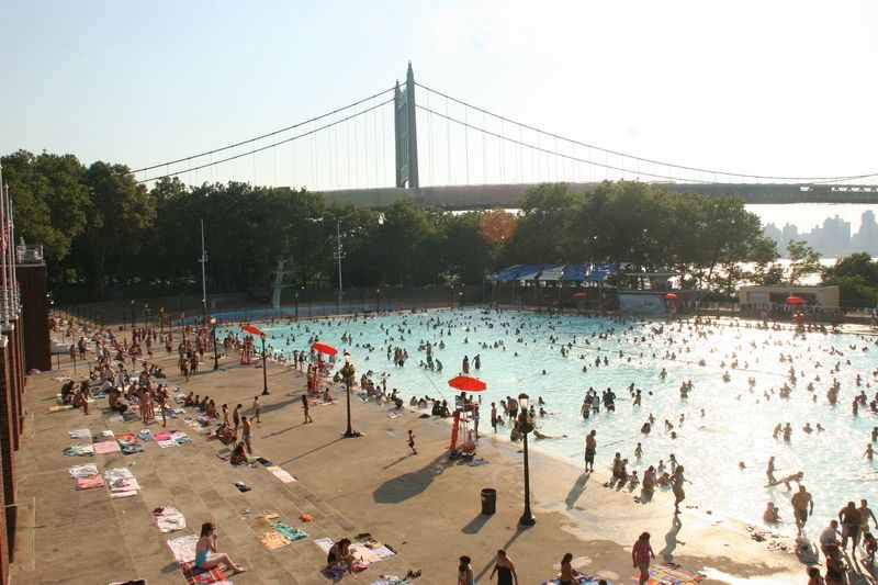 The Astoria Park Pool has kept the neighborhood cool since 1936. Photo via the Parks Department.